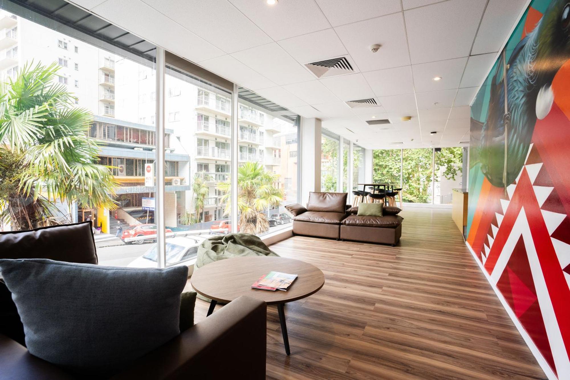 Haka House Auckland City Exterior photo